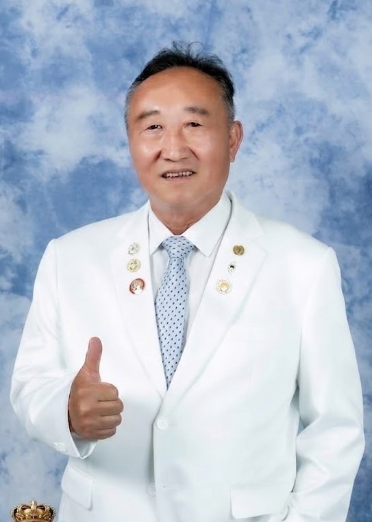 詹世新